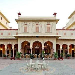 отель Narain Niwas Palace