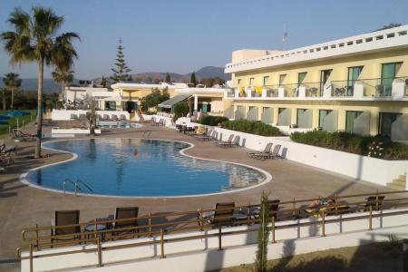 Natura Beach Hotel & Villas