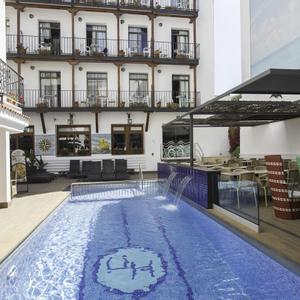 отель Neptuno Hotel & Apartments