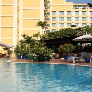 отель New World Saigon Hotel