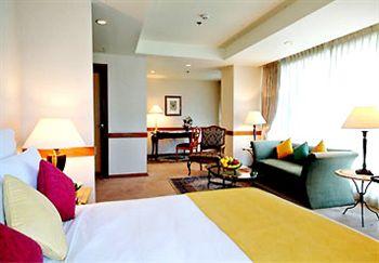 Отель New World Renaissance Hotel Makati City в о. Лусон - Филиппины