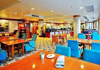 Отель New World Renaissance Hotel Makati City в о. Лусон - Филиппины