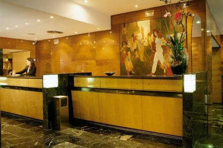 Отель NH Calderon в Барселона - Испания