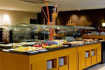 Отель NH Ciudad de Valencia в Валенсия - Испания