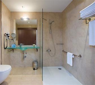 Отель NH Ciudad de Valencia в Валенсия - Испания