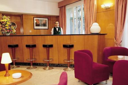 Отель NH Madrid Alonso Martinez в Мадрид - Испания