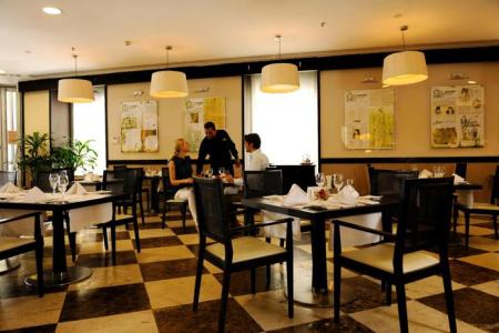 Отель Iberostar Parque Central в Гавана - Куба