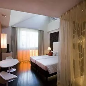 отель nhow Milano