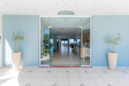 Отель Niforeika Beach Hotel & Bungalows в п-ов Пелопоннес - Греция