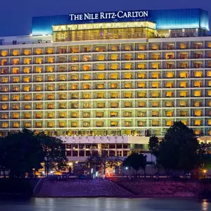 отель The Nile Ritz-Carlton, Cairo