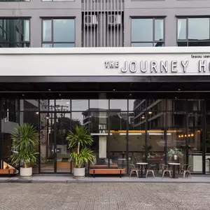 отель The Journey Hotel Bangna