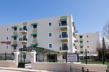 Отель Ramada Athens Club Attica Riviera в Аттика - Греция