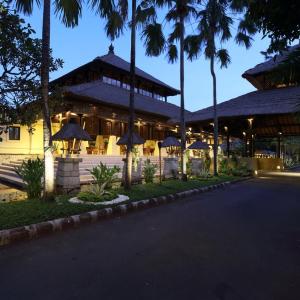 отель Novotel Benoa Bali
