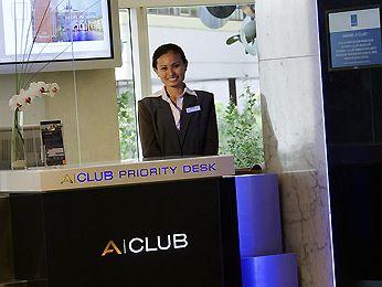 Отель Novotel Paris Tour Eiffel в Париж - Франция