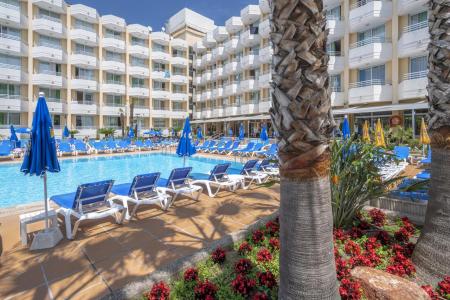 Отель GHT Oasis Tossa & Spa в Коста Брава - Испания