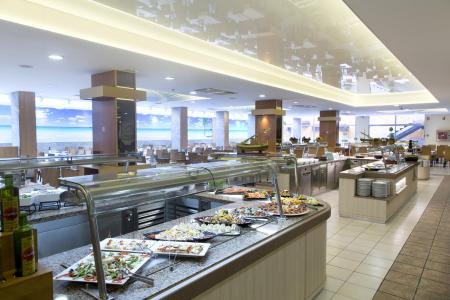 Отель GHT Oasis Tossa & Spa в Коста Брава - Испания