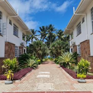 отель Ocean Jewels Resort