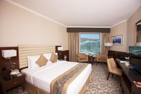 Отель Oceanic Khorfakkan Resort & Spa в Хор-Факкан - ОАЭ