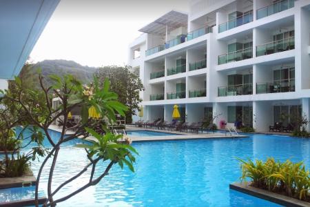 Отель The Old Phuket Karon Beach Resort в пляж Карон - Таиланд
