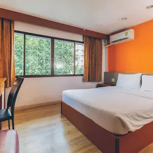 отель Atlas Bangkok Hotel