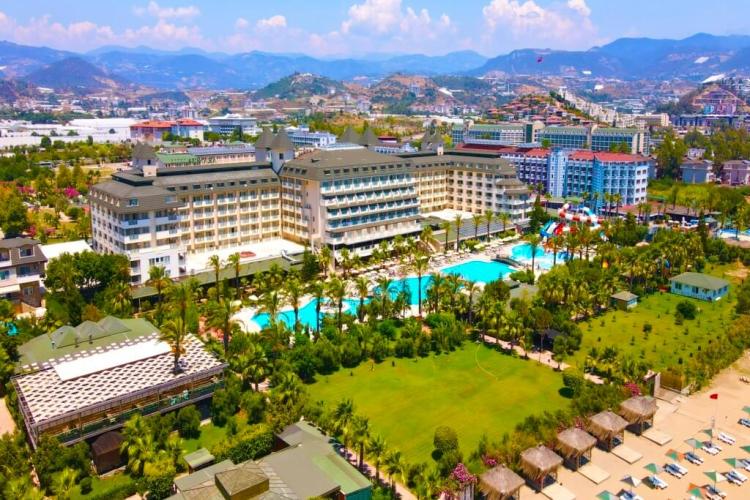MC Arancia Resort Hotel