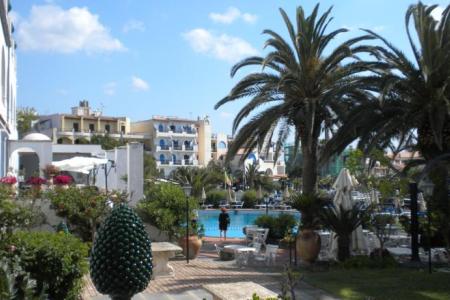 Отель Arathena Rocks в о. Сицилия - Италия