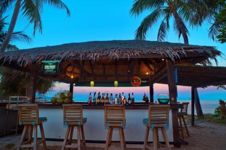 Отель The Bay Samui в пляж Чонг Мон - Таиланд