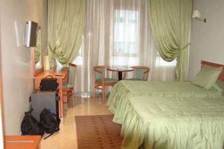 Отель Oum Palace в Касабланка - Марокко