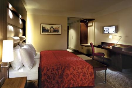 Отель Palace Berlin в Берлин - Германия