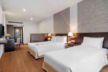 Отель Palace Hotel Saigon в Хошимин (быв.Сайгон) - Вьетнам