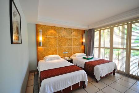 Отель Palm Beach Resort & Spa в Бухта Санья - Китай