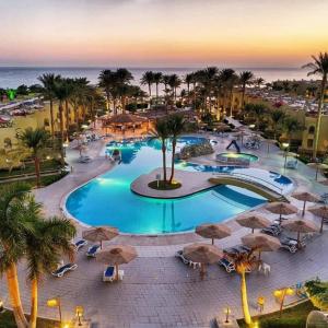 отель Palm Beach Resort