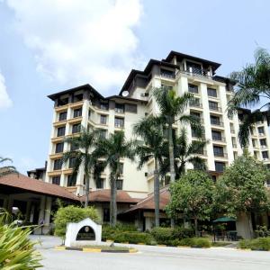 отель Palm Garden IOI Resort