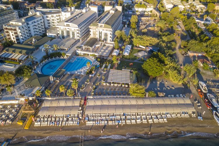 Armas Gul Beach