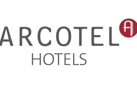 Arcotel Nike