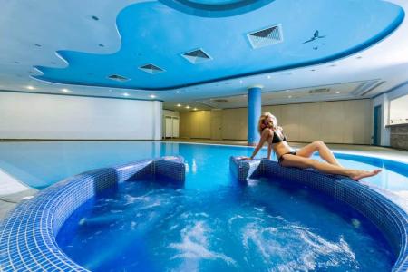 Отель Paphos Gardens Holiday Resort в Пафос - Кипр