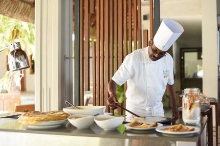 Отель Paradis Beachcomber Golf Resort & Spa в Ле Морн - Маврикий