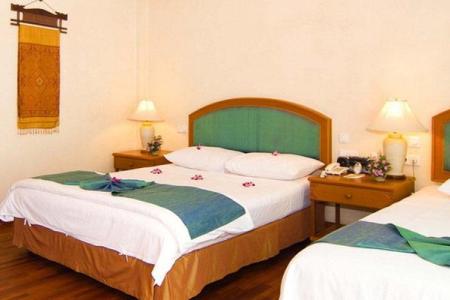 Отель Paradise Beach Resort в пляж Маенам - Таиланд