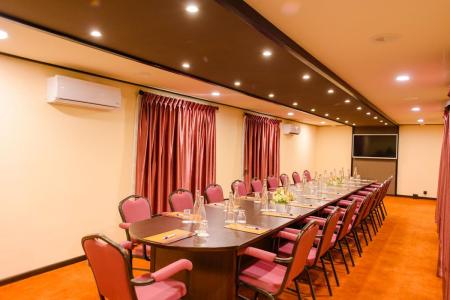 Отель Villa Nautica в Северный Мале Атолл - Мальдивы