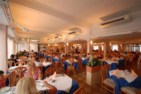 Отель Park Plaza Arena Pula в Пула - Хорватия