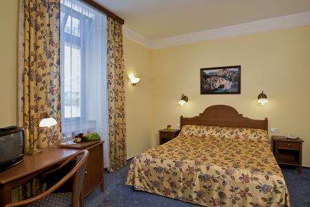 Отель Park Hotel Heviz в Хевиз - Венгрия