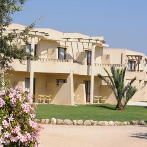 отель Arenella Resort