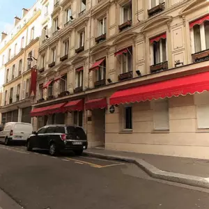 отель 9 Hotel Republique