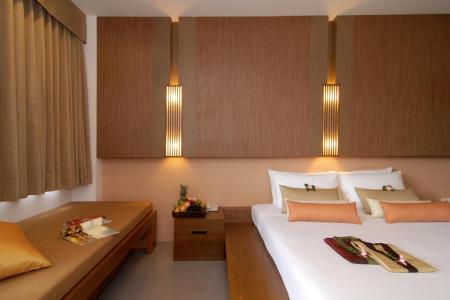 Отель Peach Blossom Resort в пляж Ката - Таиланд