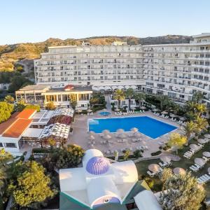 отель Pegasos Deluxe Beach Hotel