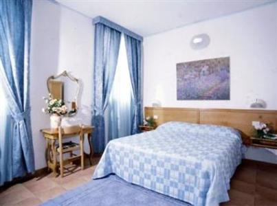 Отель Accademia в Рим - Италия