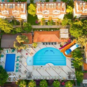 отель Perdikia Hill & Family Hotel