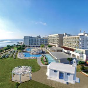 отель Pernera Beach Hotel