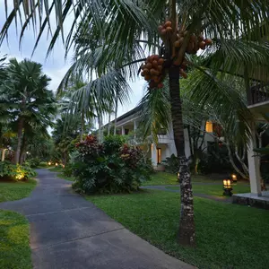 отель Pertiwi Resort & Spa