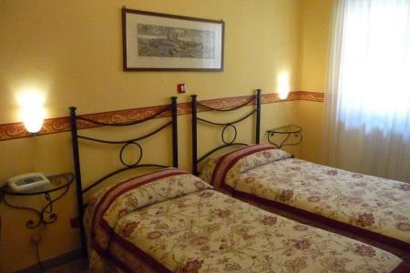 B&B Ariston Pisa Tower